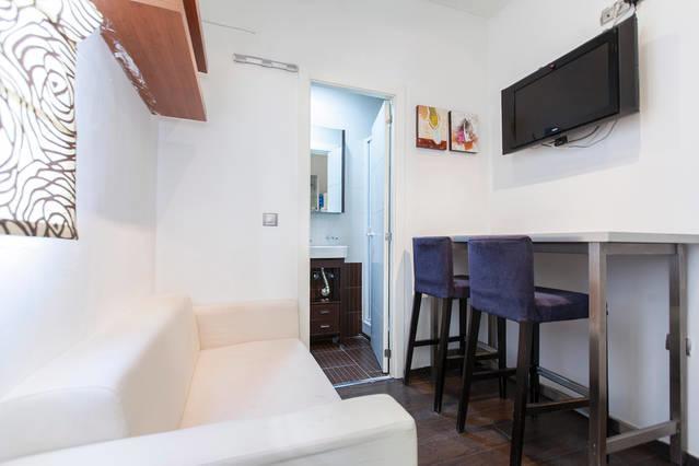 Piramides 2 Apartment Madrid Ngoại thất bức ảnh